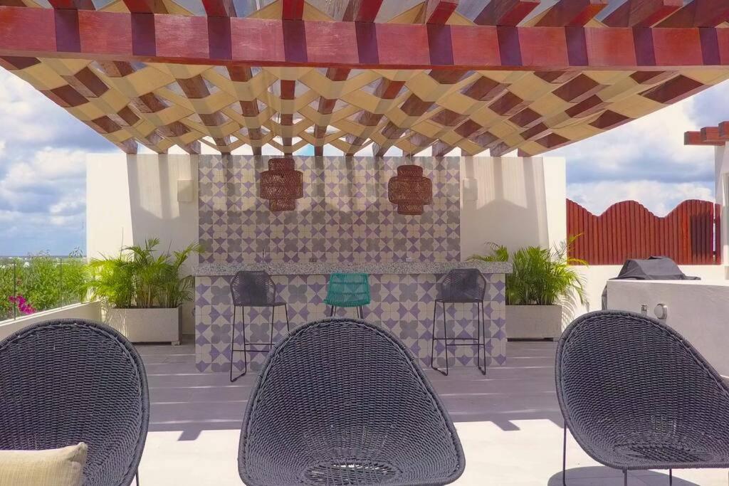 Beautiful Roof Pool & Gym With Ocean Views! Apartment Playa del Carmen