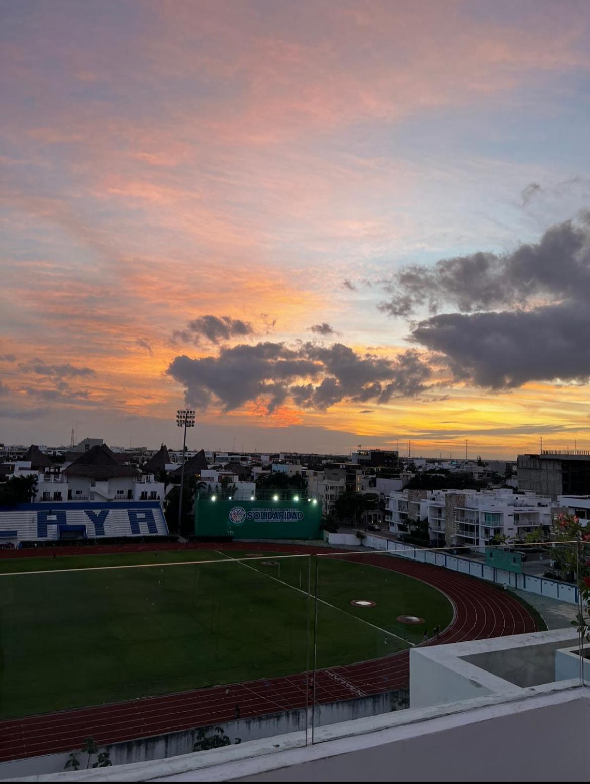 Apartment Beautiful Roof Pool & Gym With Ocean Views! Playa del Carmen