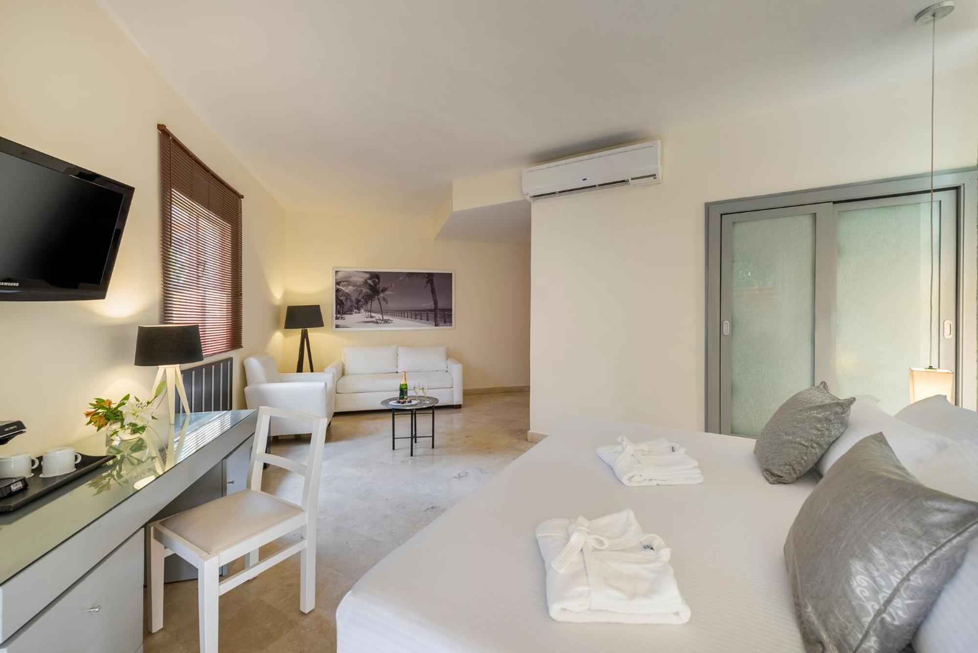 Ocean Maya Royale Adults Only Resort 5*