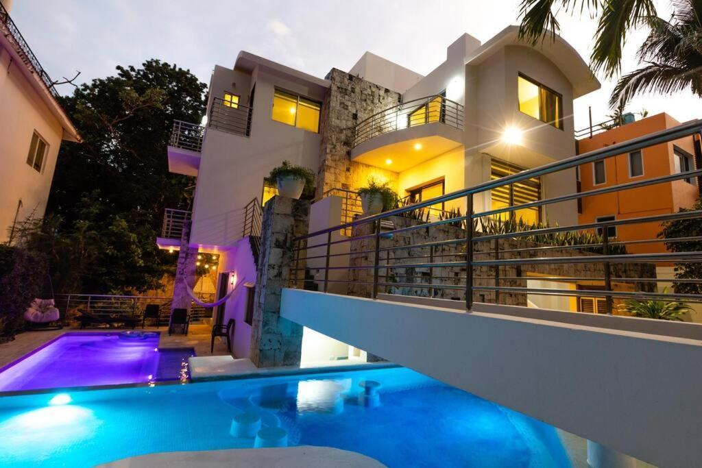 Luxury Spacious 5 Bedroom Playa del Carmen