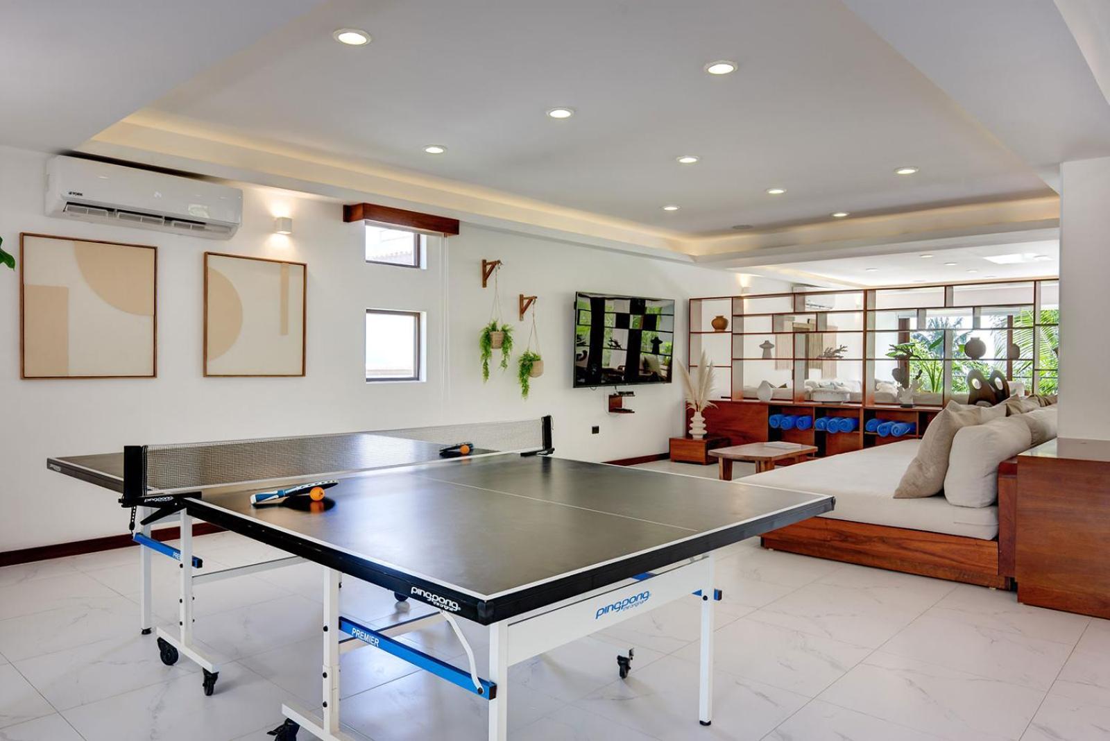 Sixteen Bedrooms In Biệt thự *