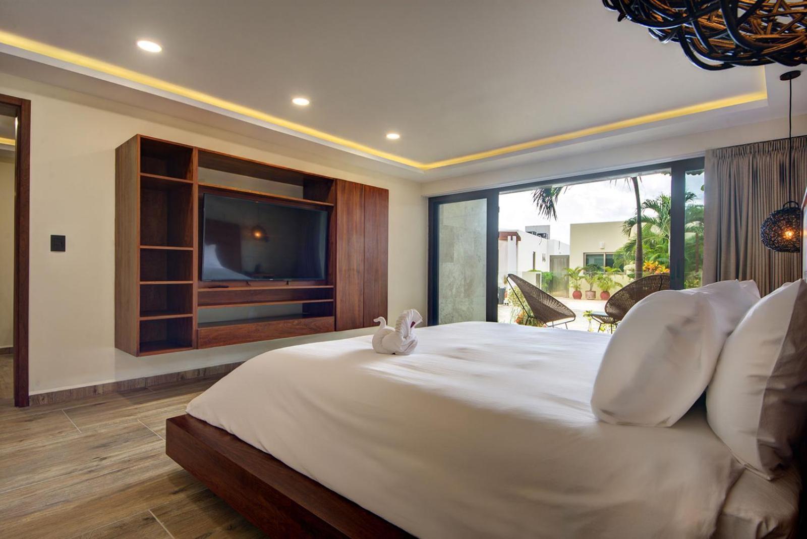 Sixteen Bedrooms In Biệt thự Playa del Carmen