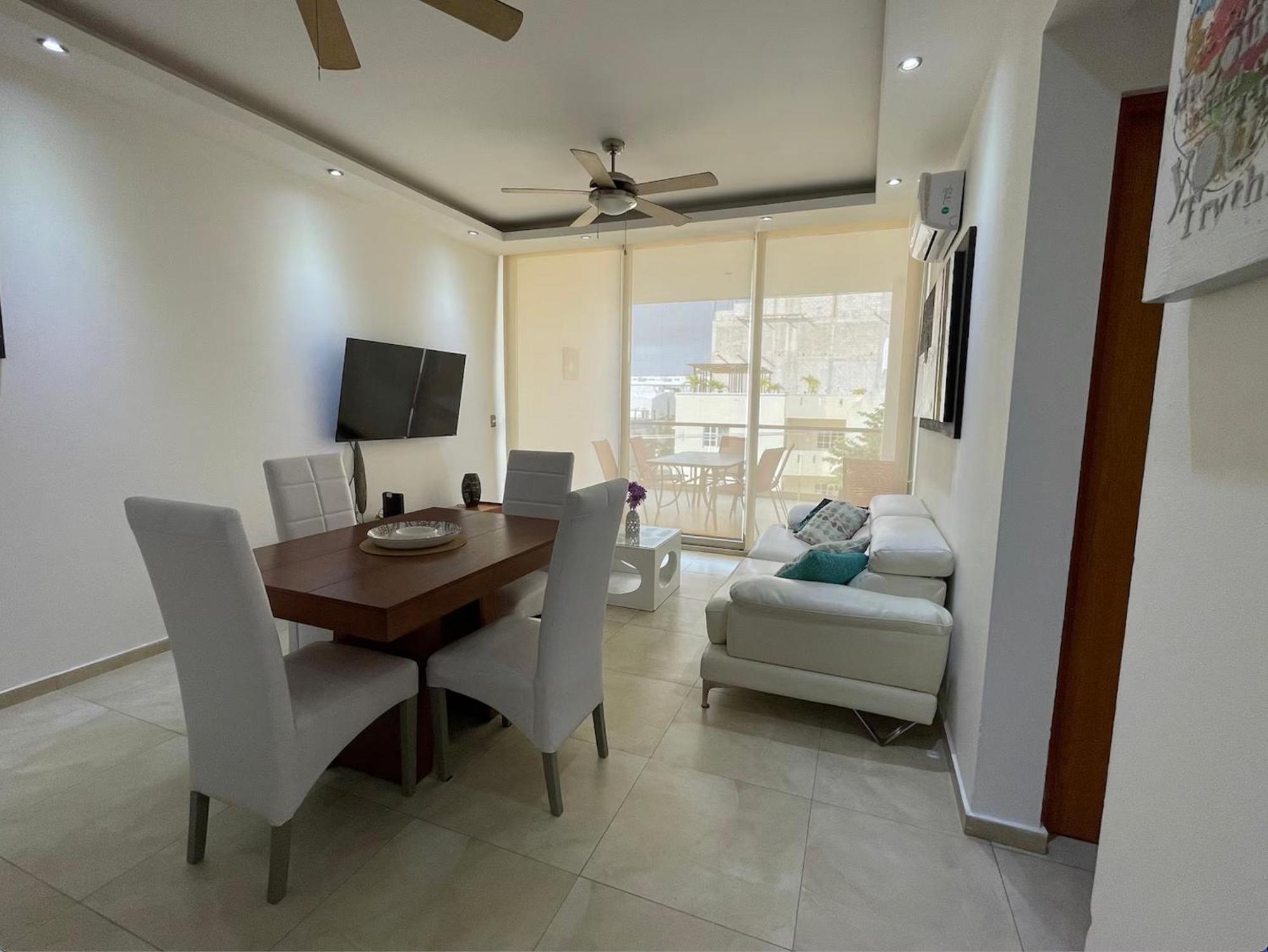 Menesse 202 * Playa del Carmen