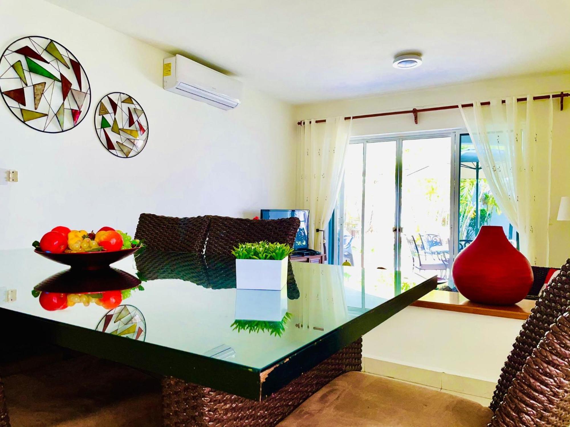 Deluxe Jacuzzi Balcony With Swimming Pool Air Conditioning And Parking Playa del Carmen