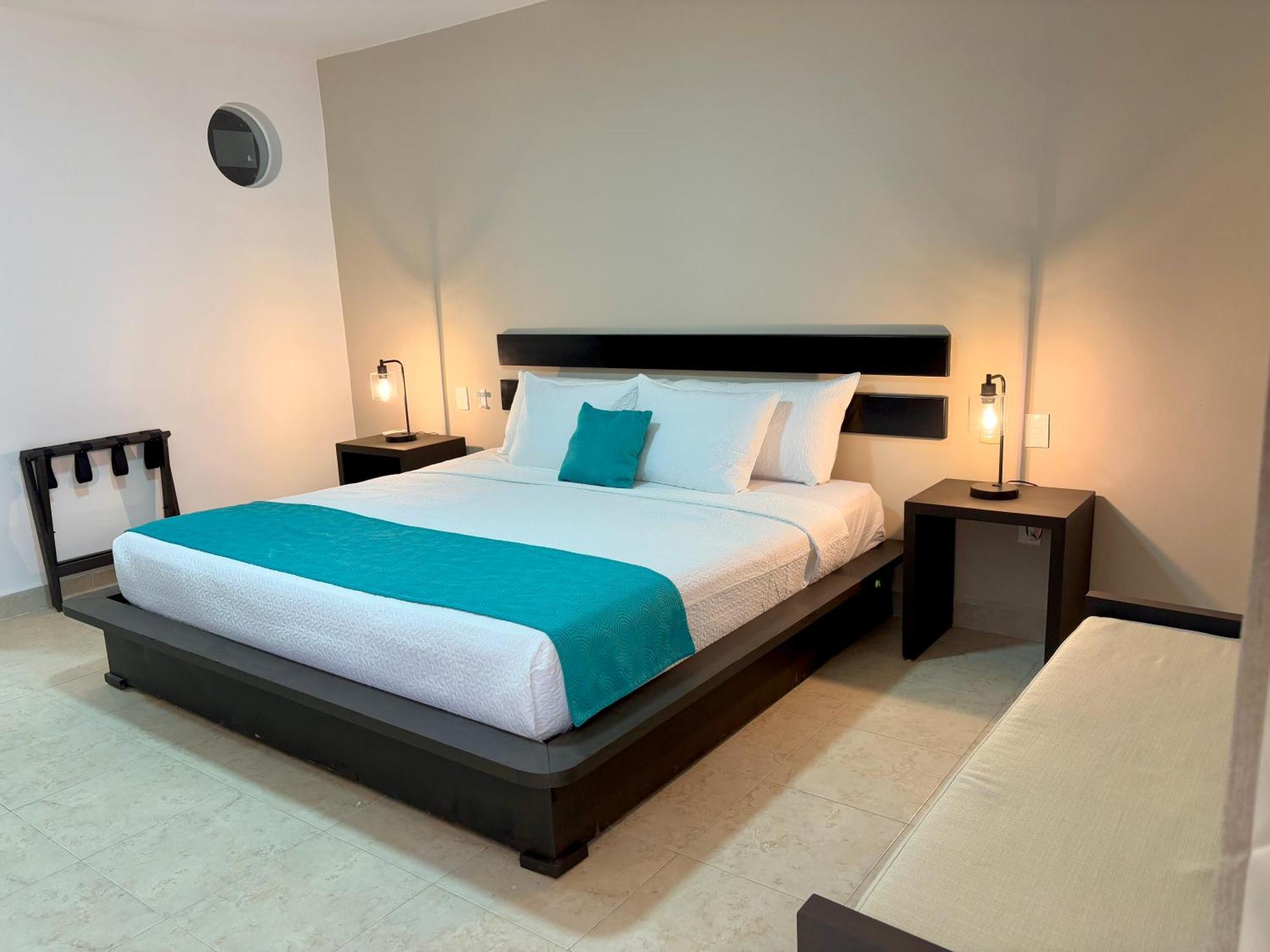 Hotel Aria Rooftop & Pool Now With Breakfast Playa del Carmen
