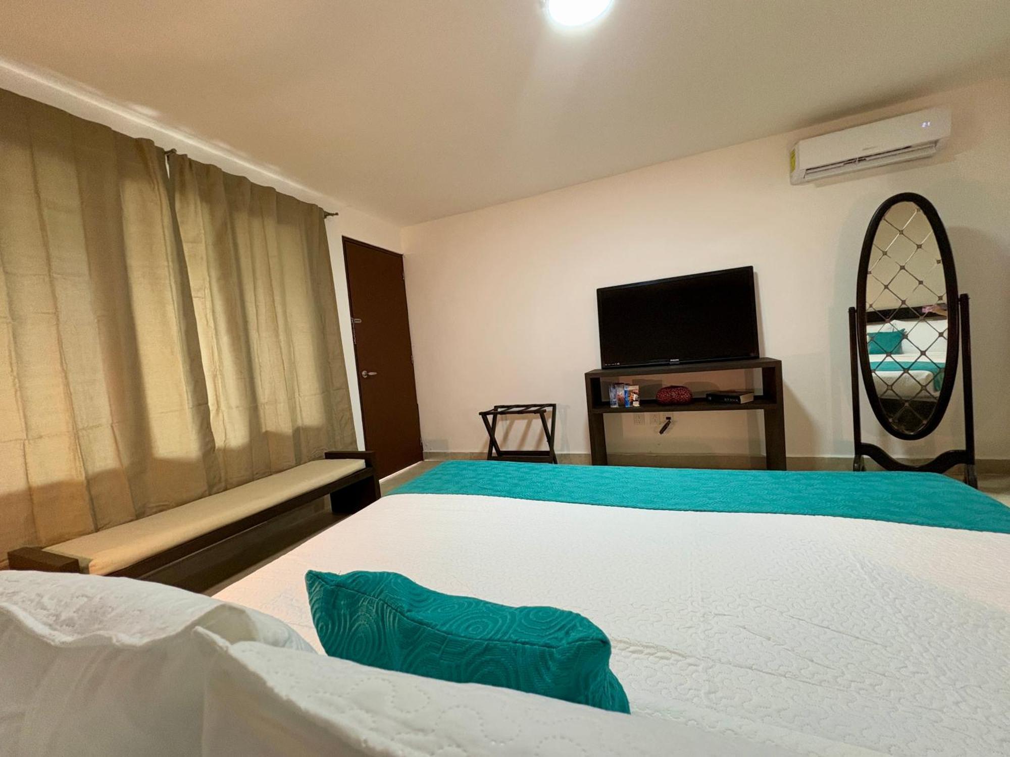 Aria Rooftop & Pool Now With Breakfast * Playa del Carmen