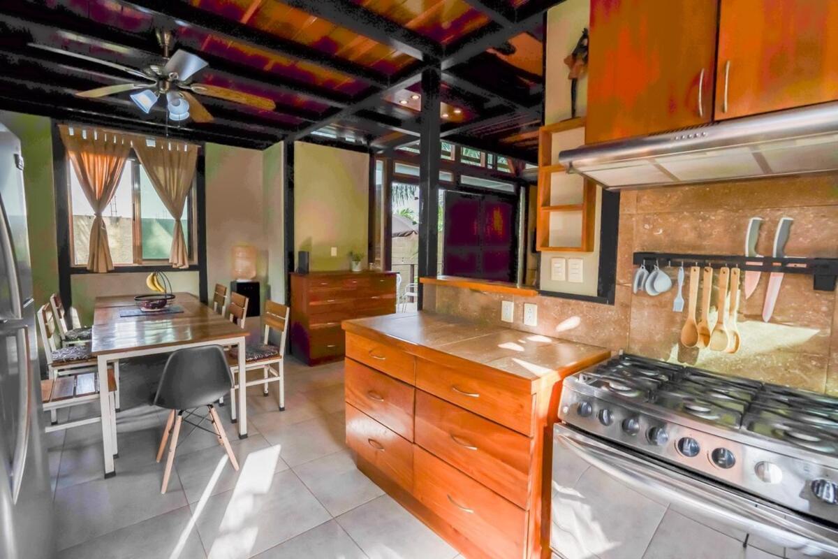 Casa de férias Urbana Familiar Con Piscina En