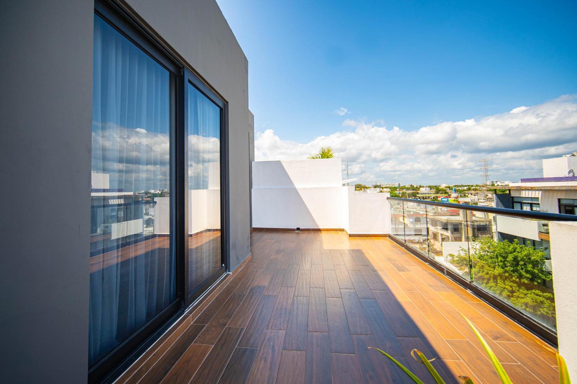 501ph - Spacious In The Center, Only 10 Minutes Walking Distance To The Beaches Apartment