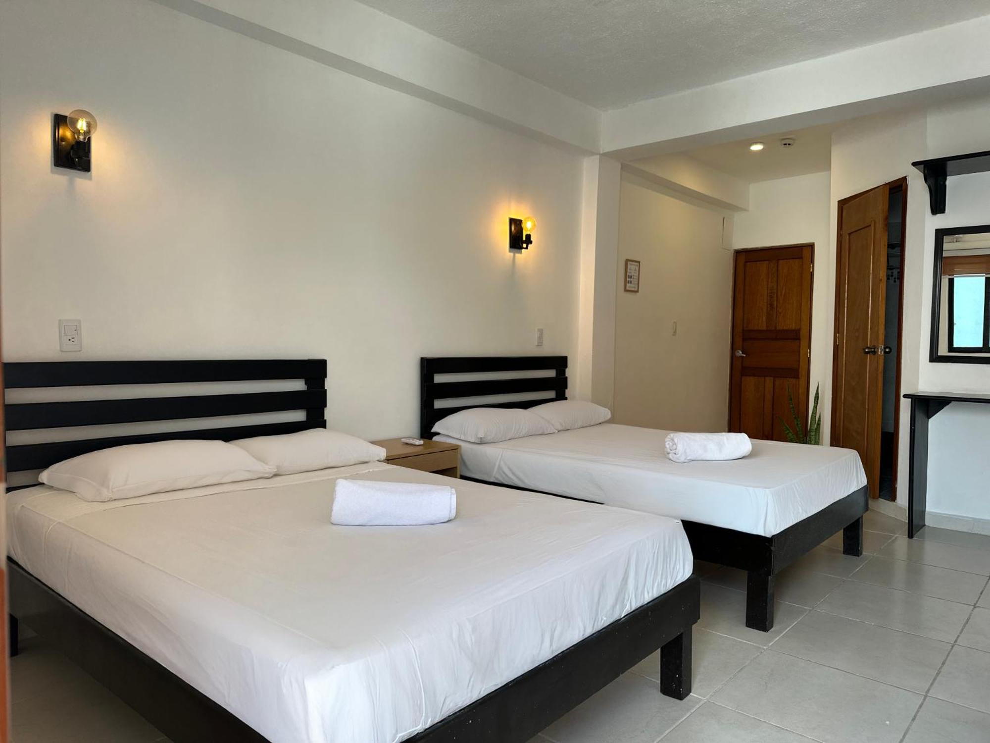 De Mar Hotel 2*