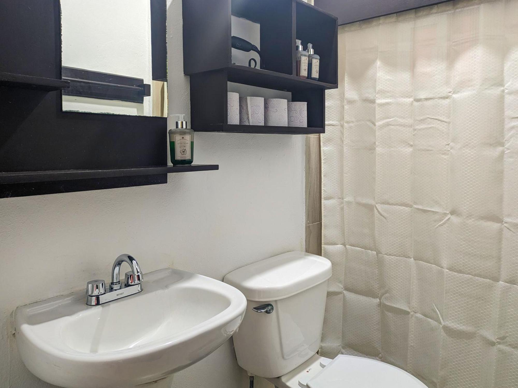 A5 Beachside Bliss Family Hawaiian Themed Quad Kitchen Ac Playa del Carmen