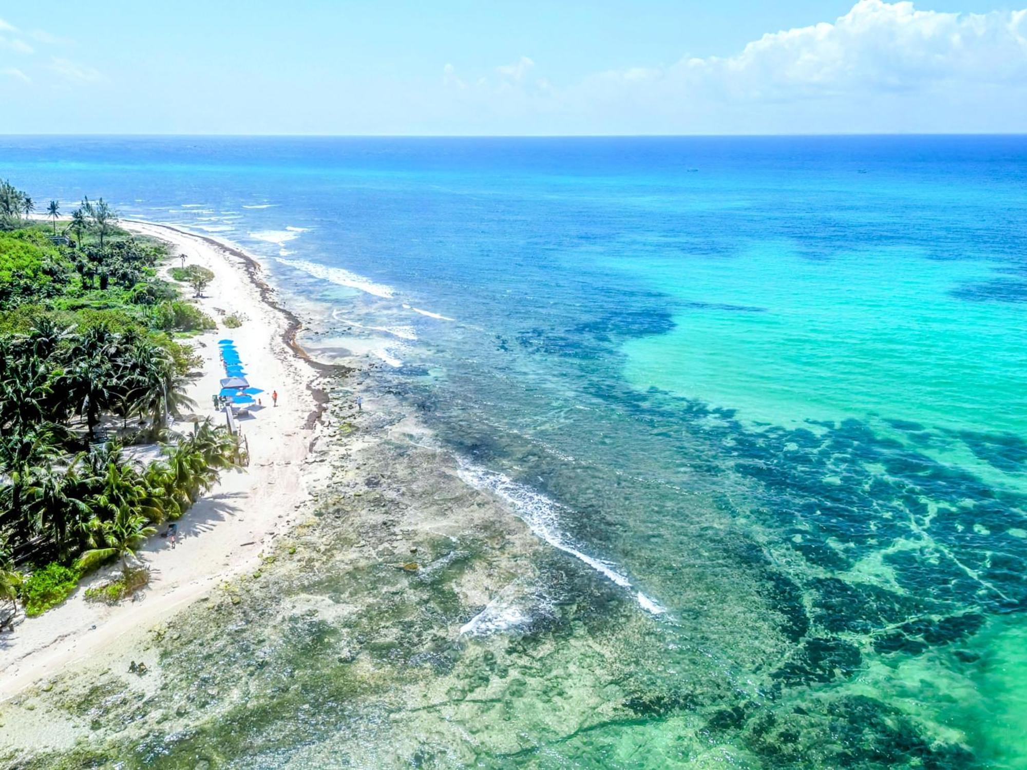 Apartment A5 Beachside Bliss Family Hawaiian Themed Quad Kitchen Ac Playa del Carmen