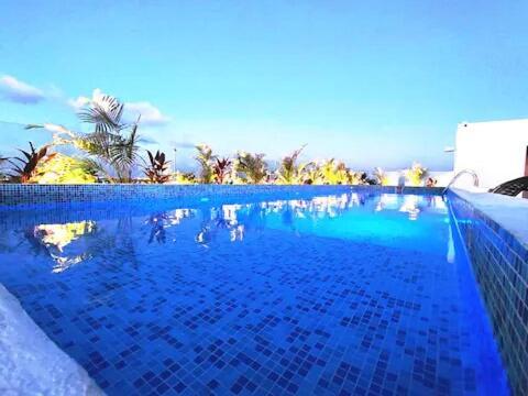 Depa 2br Con Vista Piscina Y Gym *