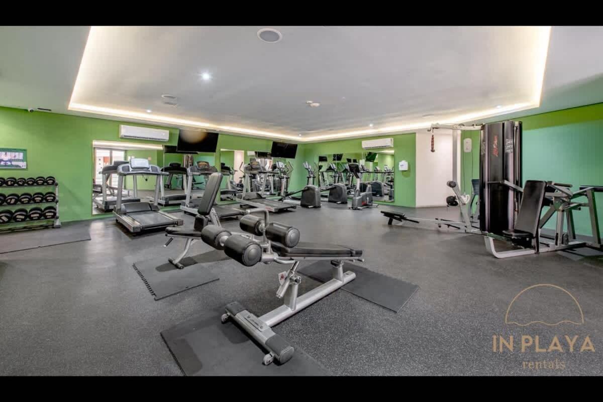 Private In Location With Pool Gym And Cinema Сasa de vacaciones Playa del Carmen