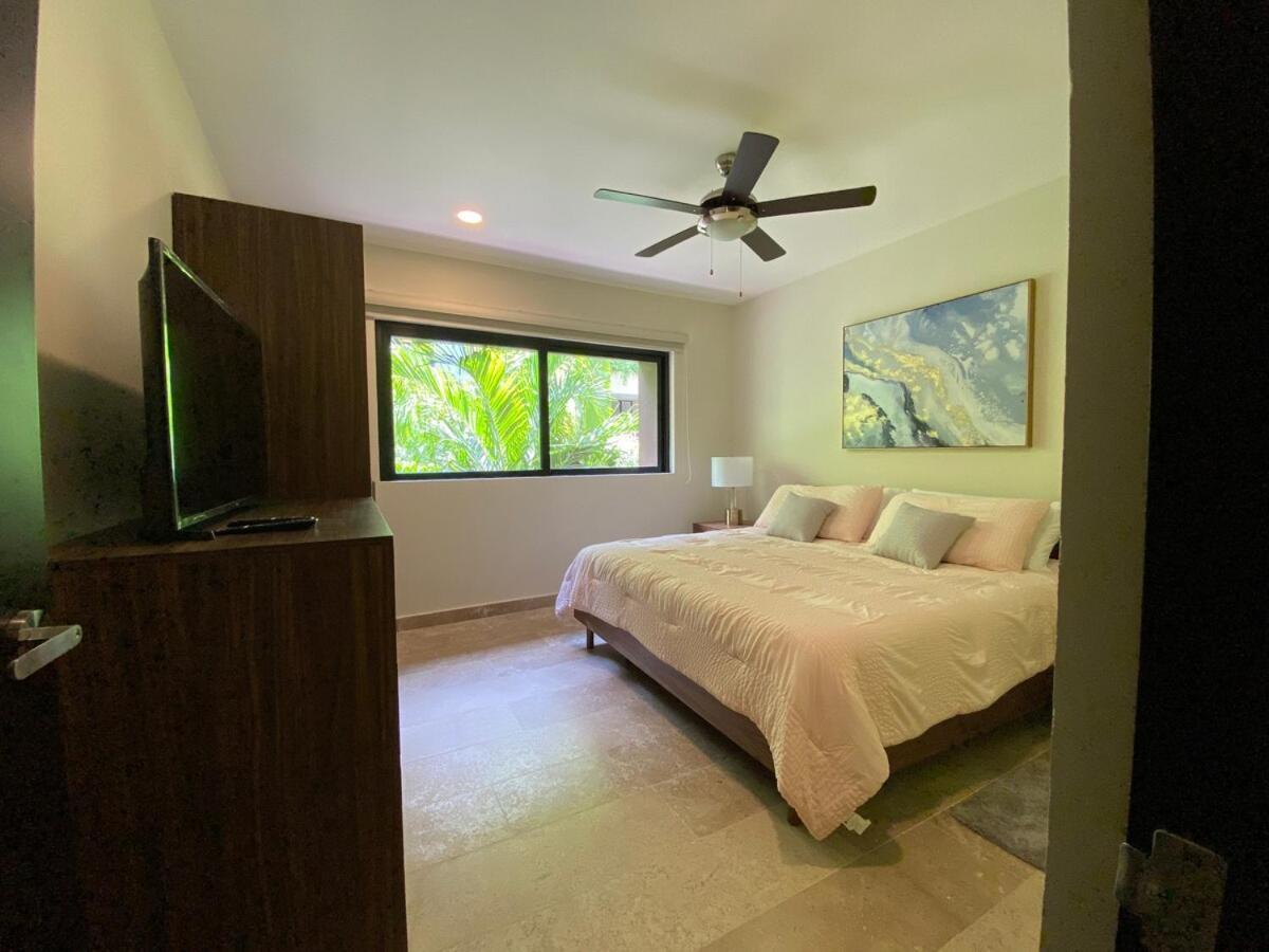 Apartment Seaview Roof Pool, Gym Onsite, 4 Blocks To 5th Ave
