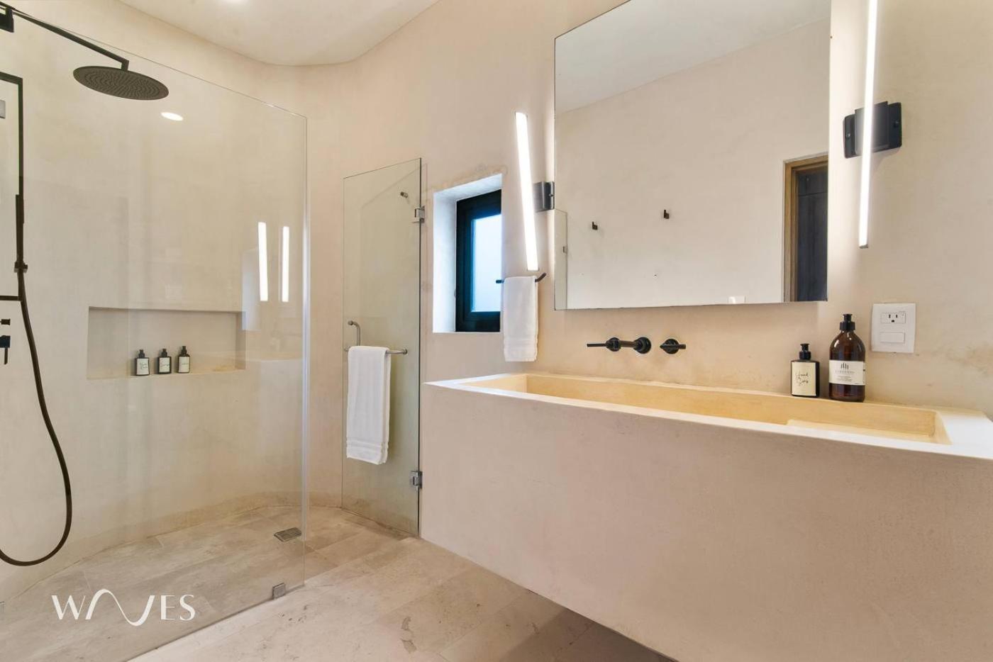 Prime 5th Ave - 4br With King Beds & Views