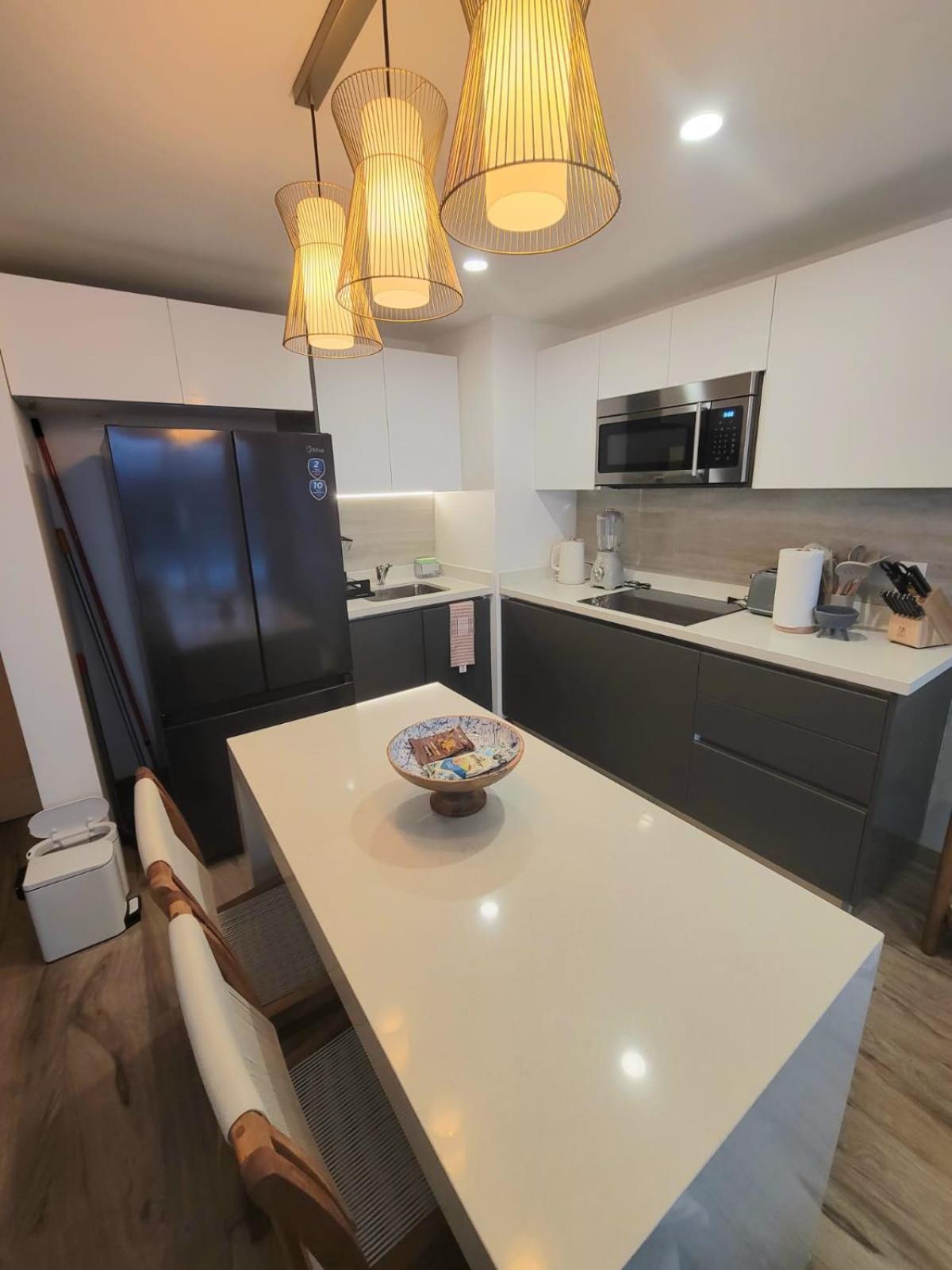 Elegant And Comfortable Space, Perfect For Resting *