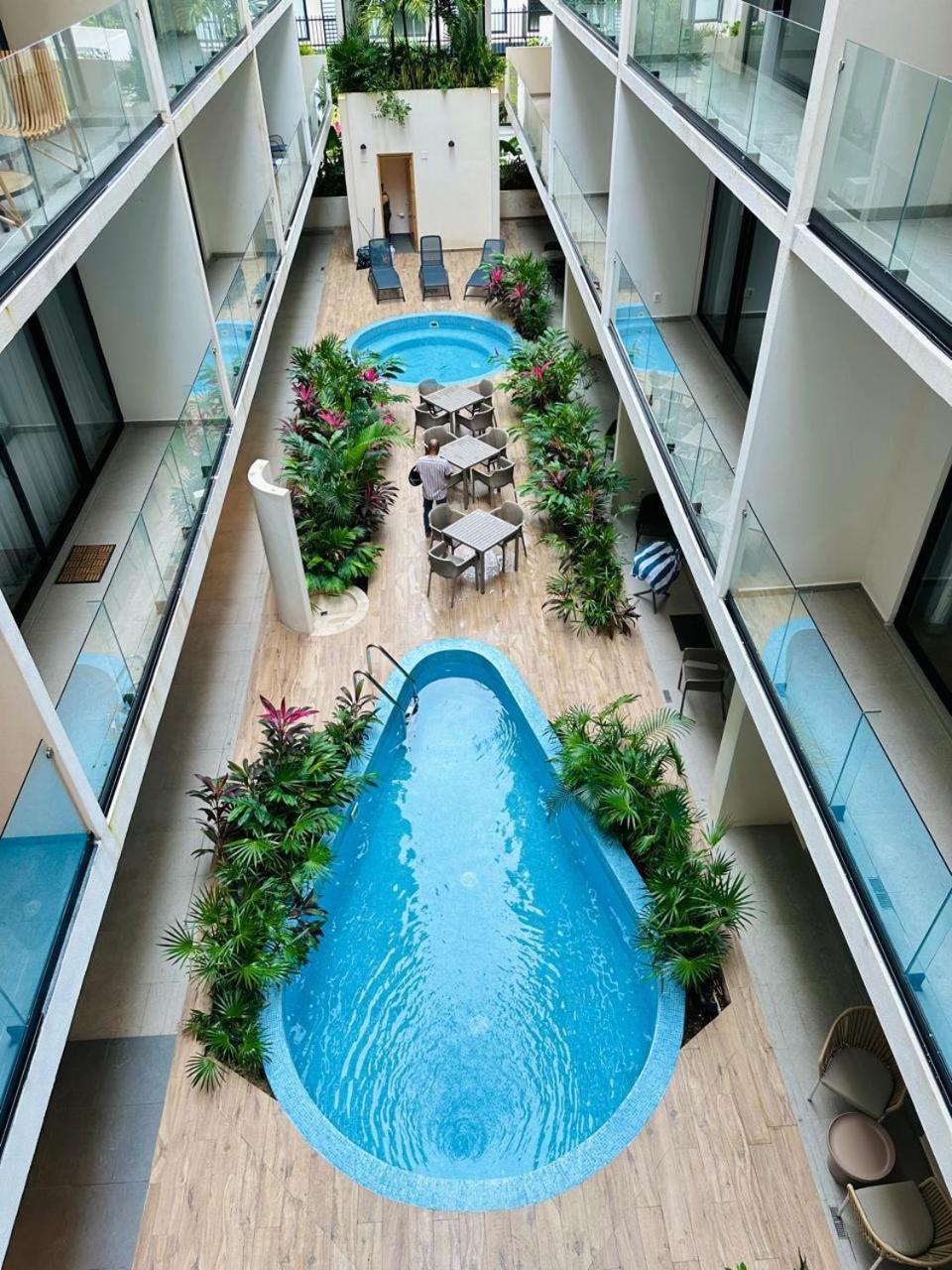 Elegant And Comfortable Space, Perfect For Resting *