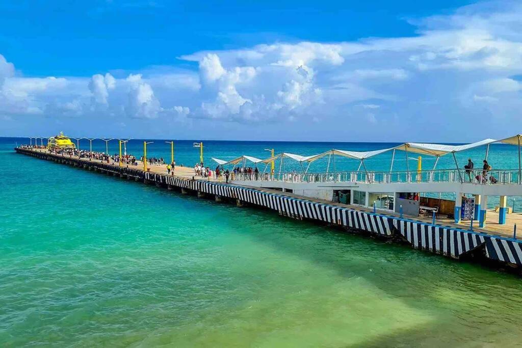 3 Bedroom Ocean View, Gym/parking Apartment *