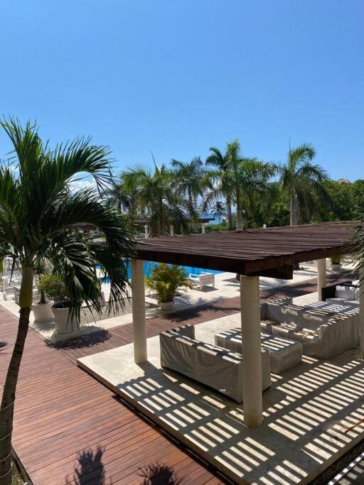 Apartment 3 Bedroom Ocean View, Gym/parking *