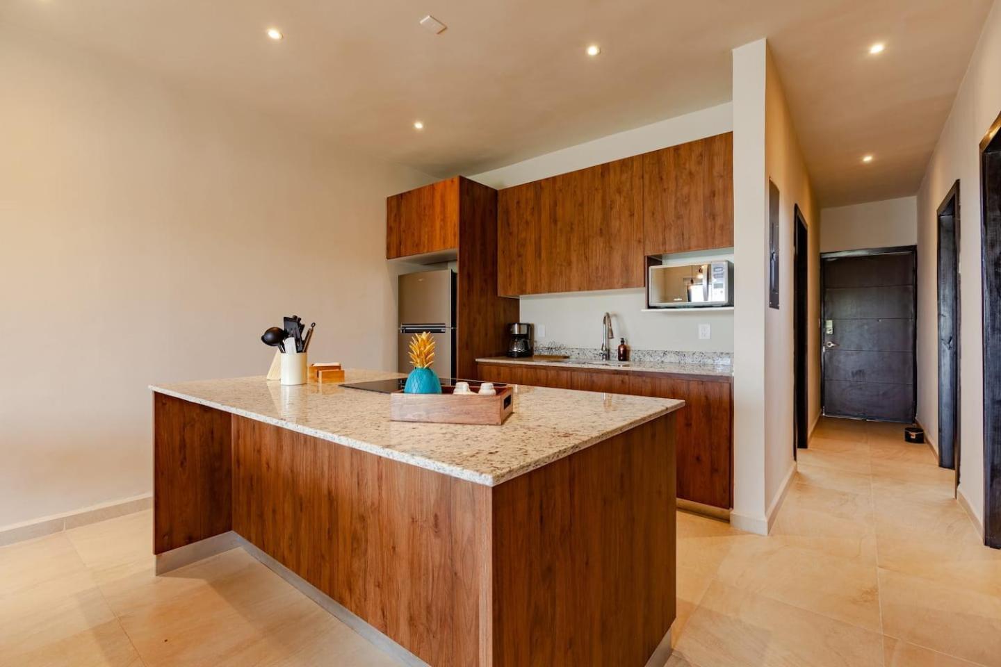 Casitadeplaya12mi To Beach,gym,4pools,playground