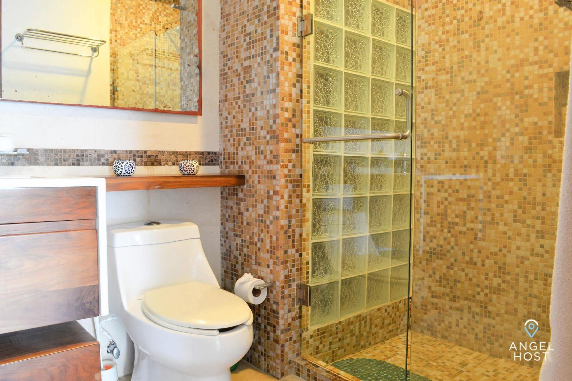 Nhà nghỉ Spacious Ph Private Tub Bbq 3 Mins To Playa del Carmen