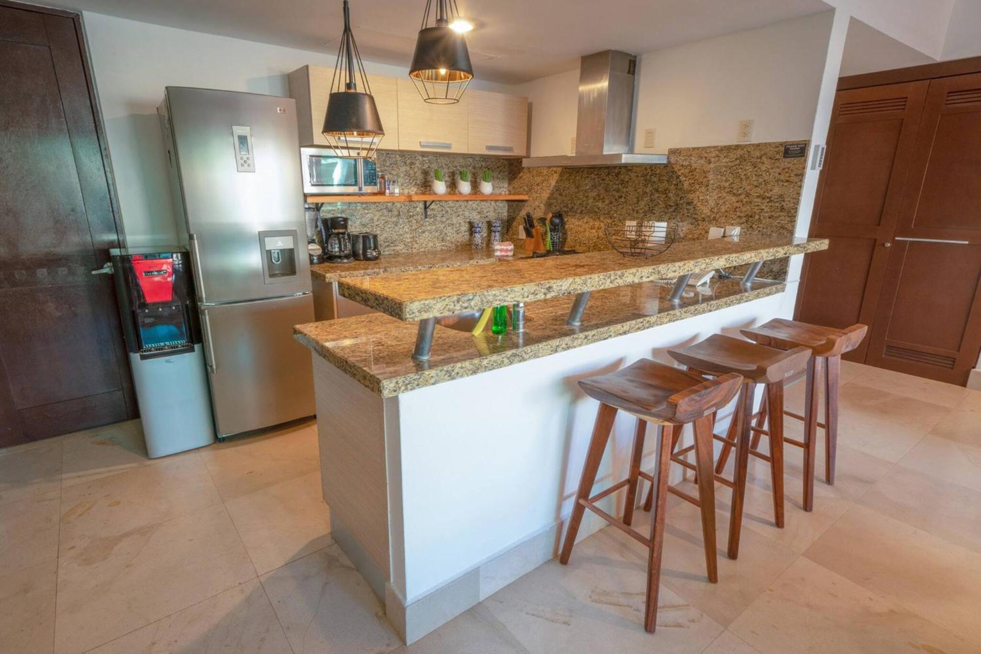 Modern 2 Bedroom Colorful And Creative - At Via 38 A13 * Playa del Carmen