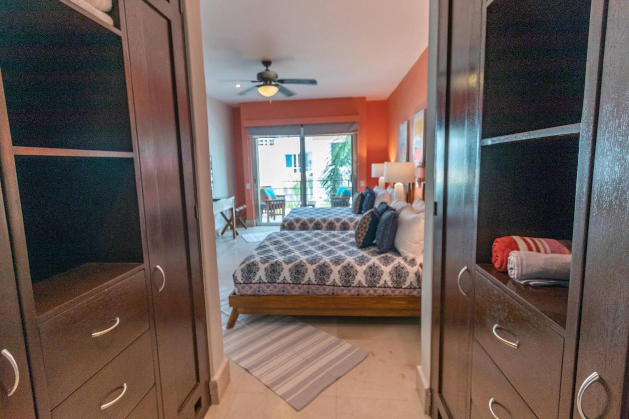 Casa de férias Modern 2 Bedroom Colorful And Creative - At Via 38 A13 Playa del Carmen