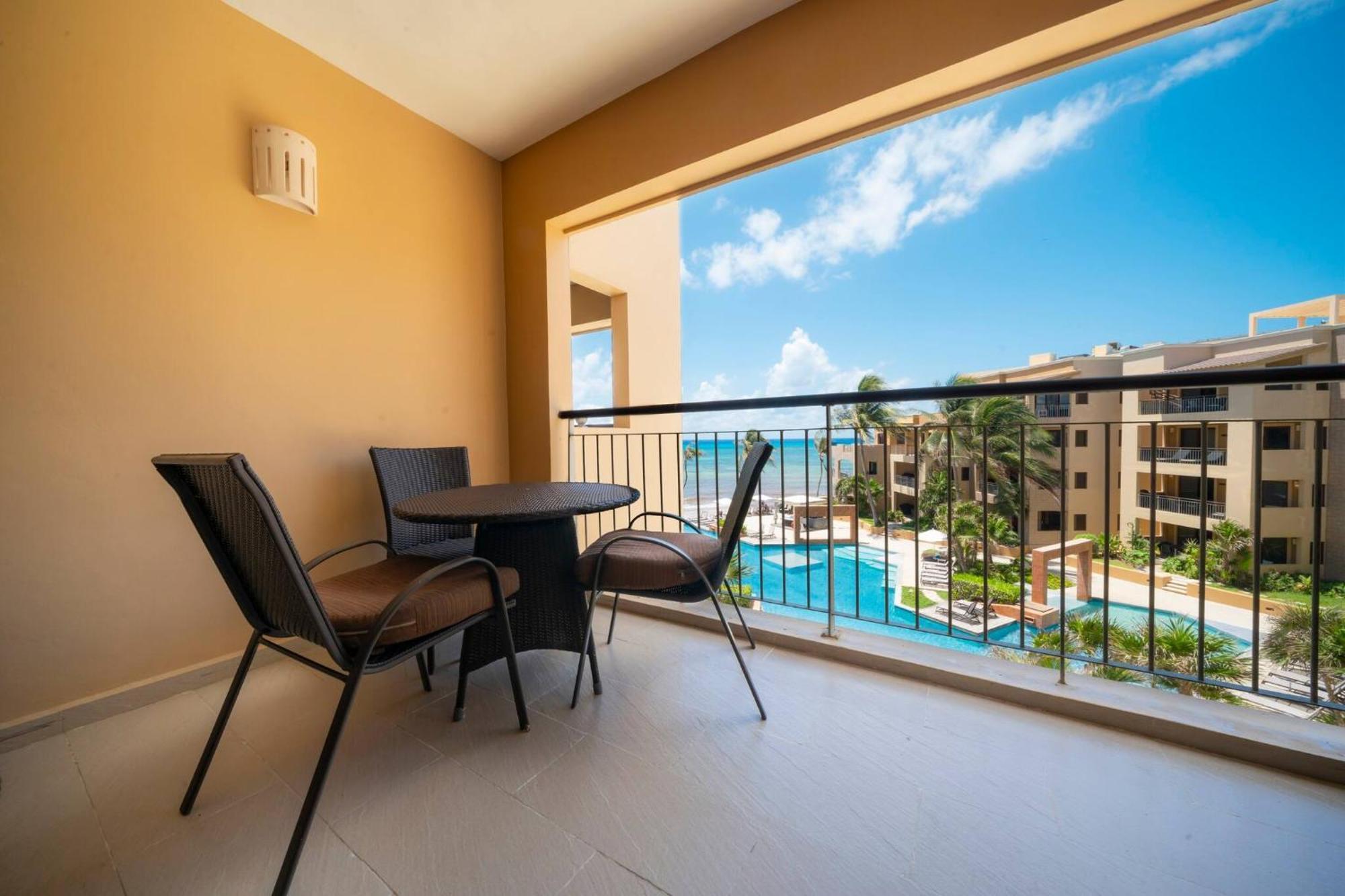 Surf 301 - Luxury Oceanview Beachfront With Gym - At El Faro Ferienhaus *