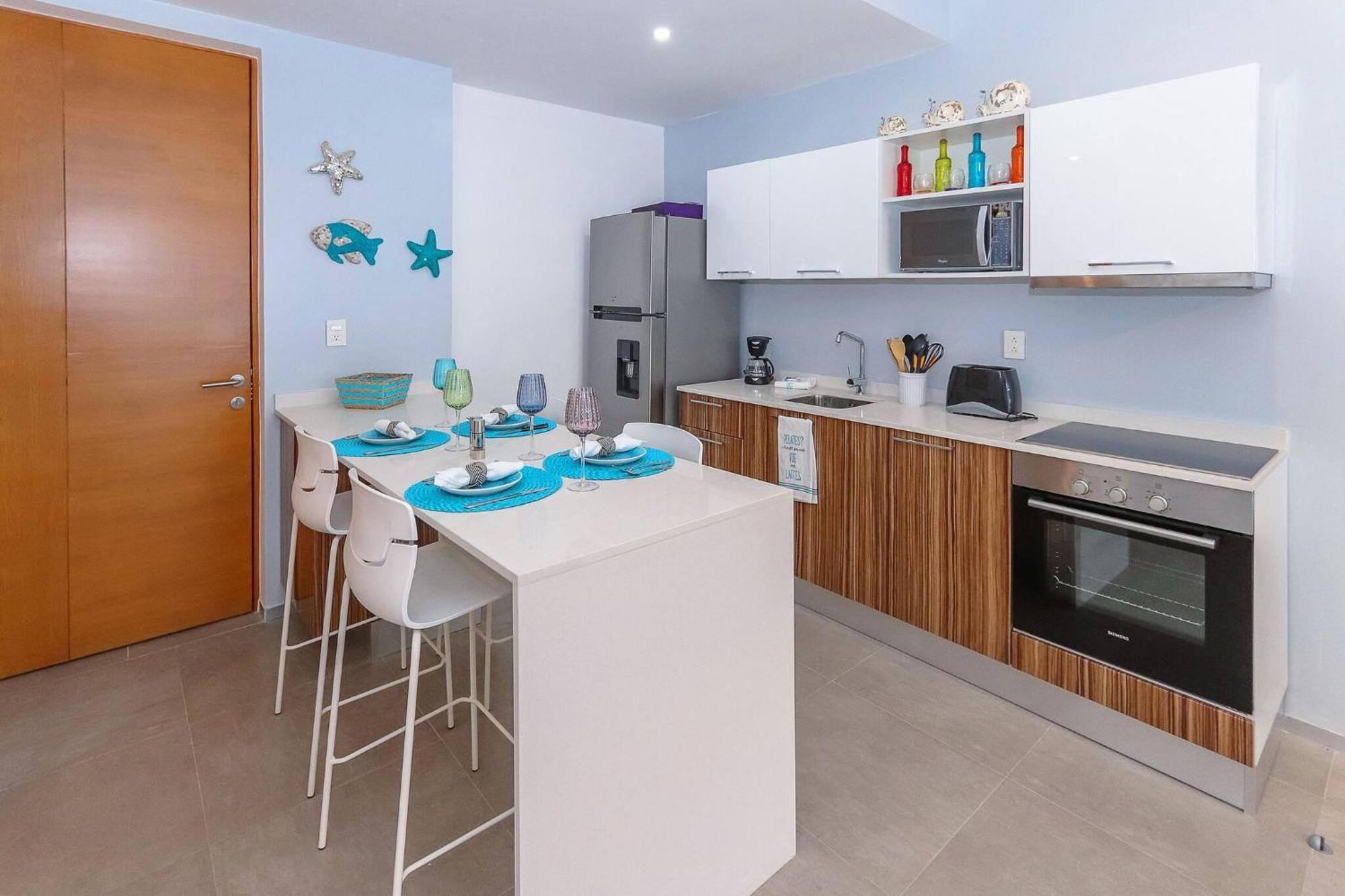 Apartment Luxury 1 Bedroom - 2 Pools & Gym - At The - Descanso Playa del Carmen