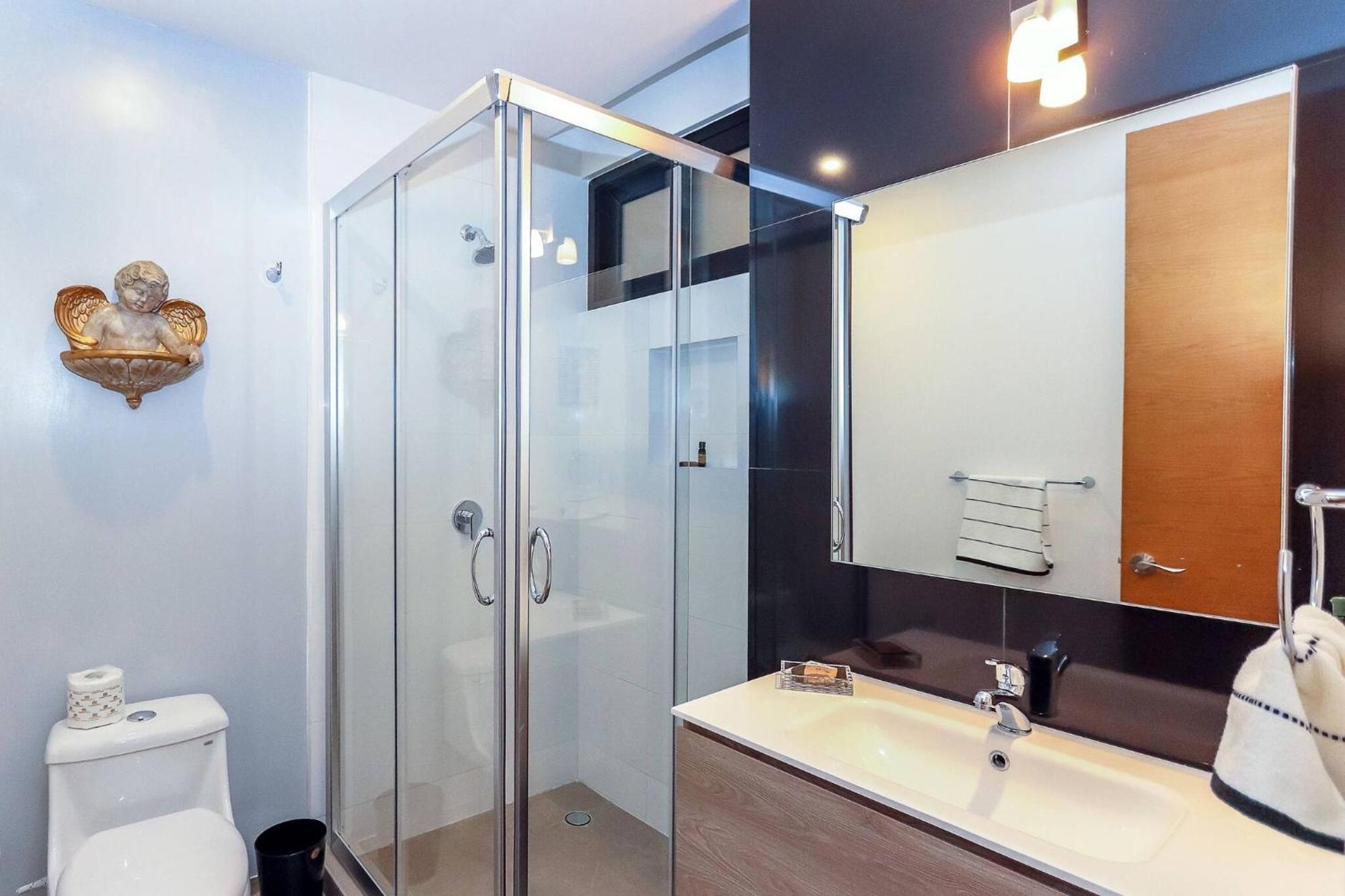Luxury 1 Bedroom - 2 Pools & Gym - At The - Descanso Apartment *