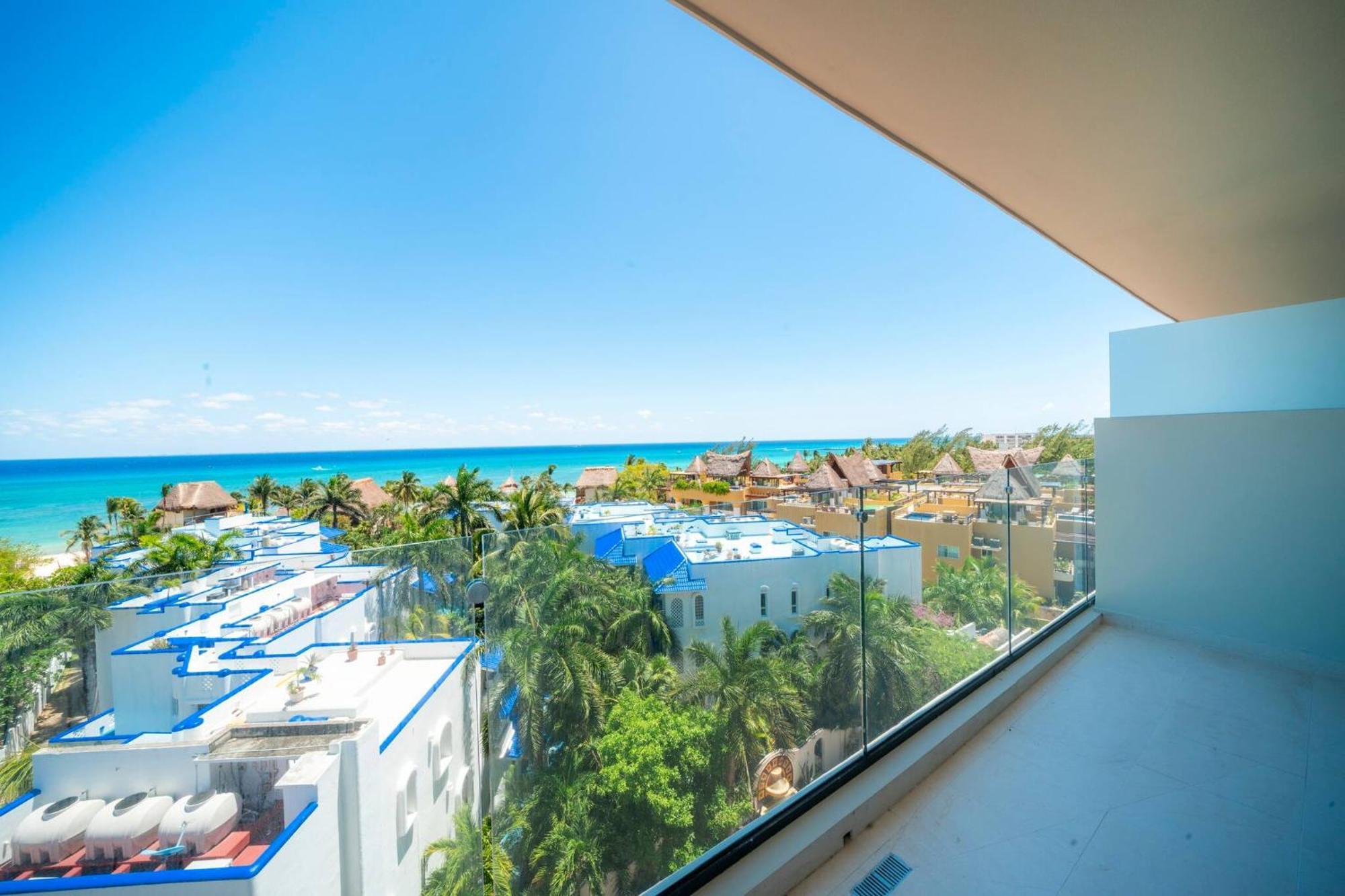 Luxury 3 Bedroom With Ocean View & Pool - Marila 503