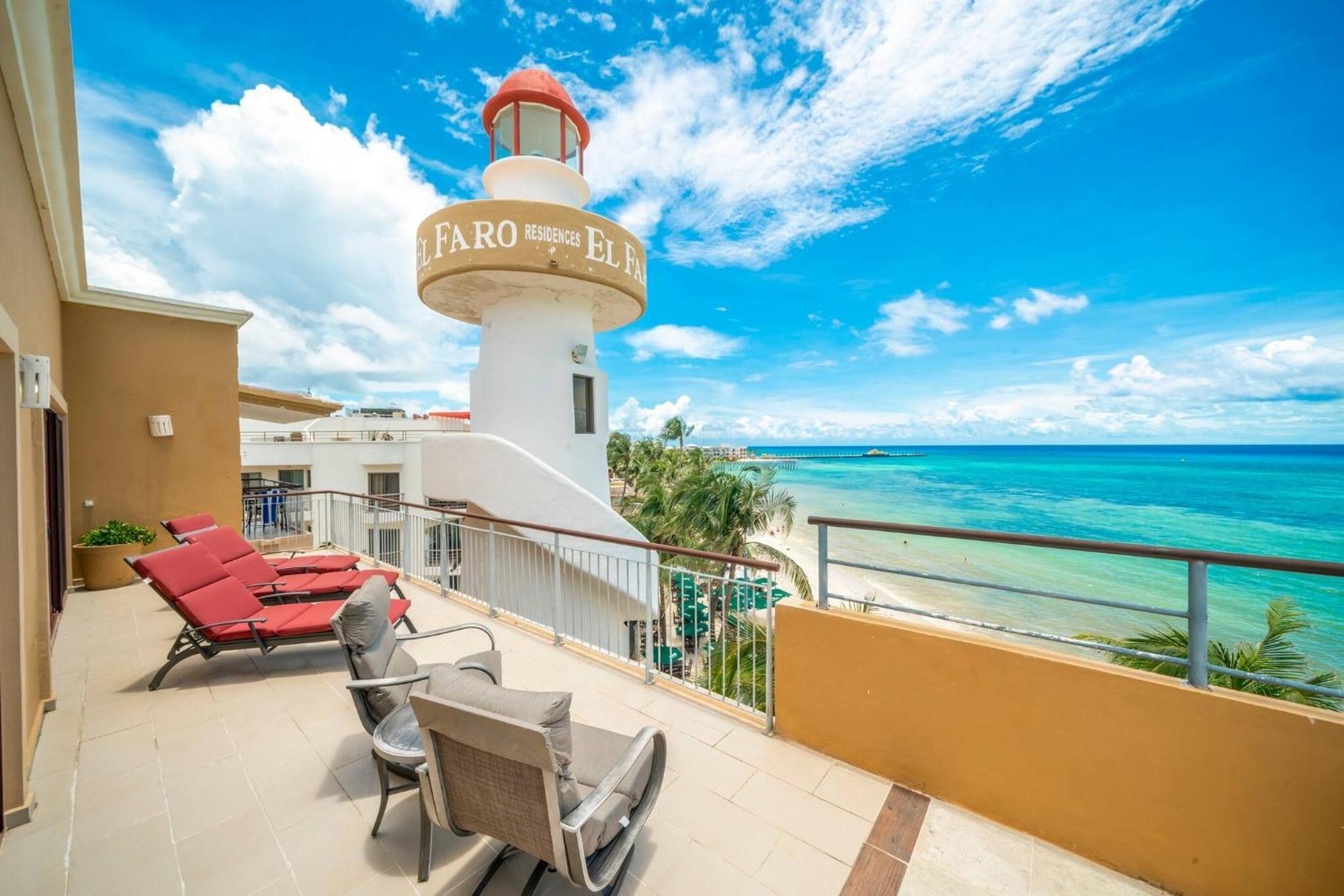 Nhà nghỉ Surf 408 - Beachfront Stunning Ocean View Penthouse - At El Faro Playa del Carmen