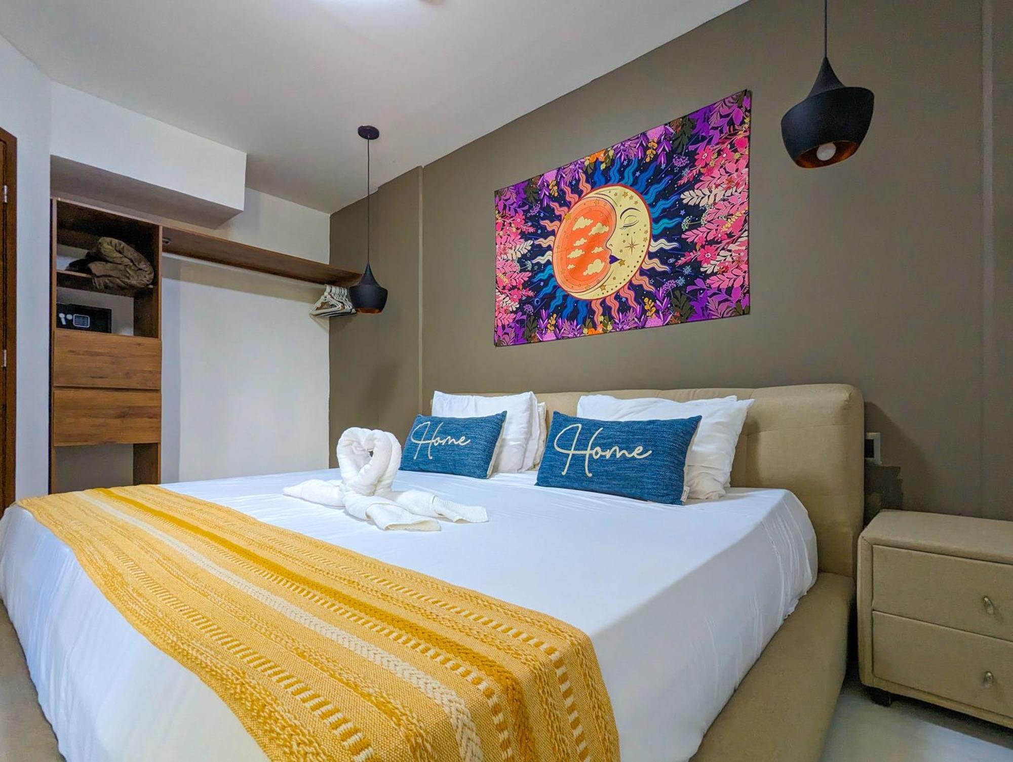500m To L King Beds Kitchen L Pool Patio Gym Bikes Ac 20405 Apartment *
