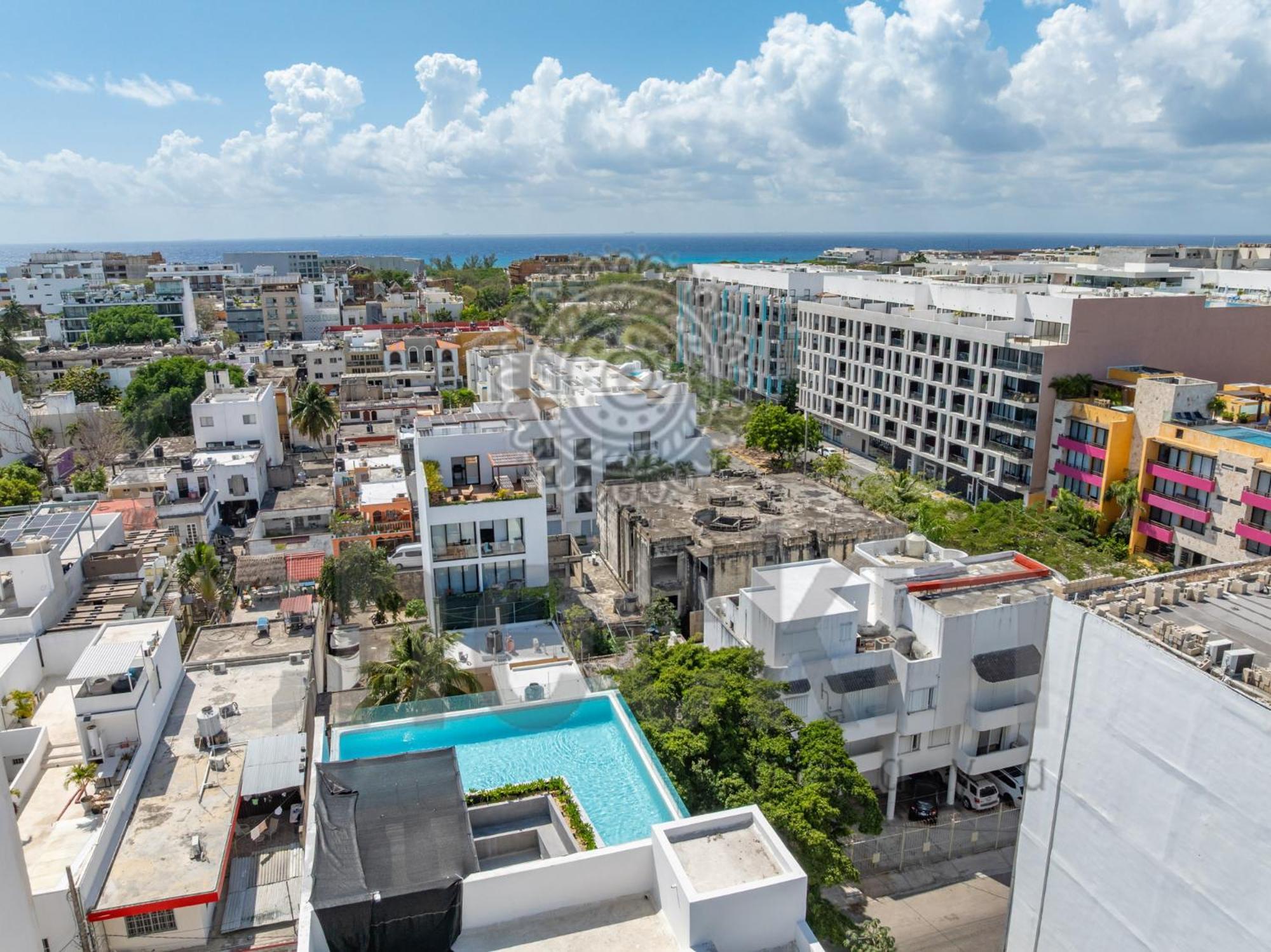 Beachside Breeze Near 5th & 38 Playa del Carmen