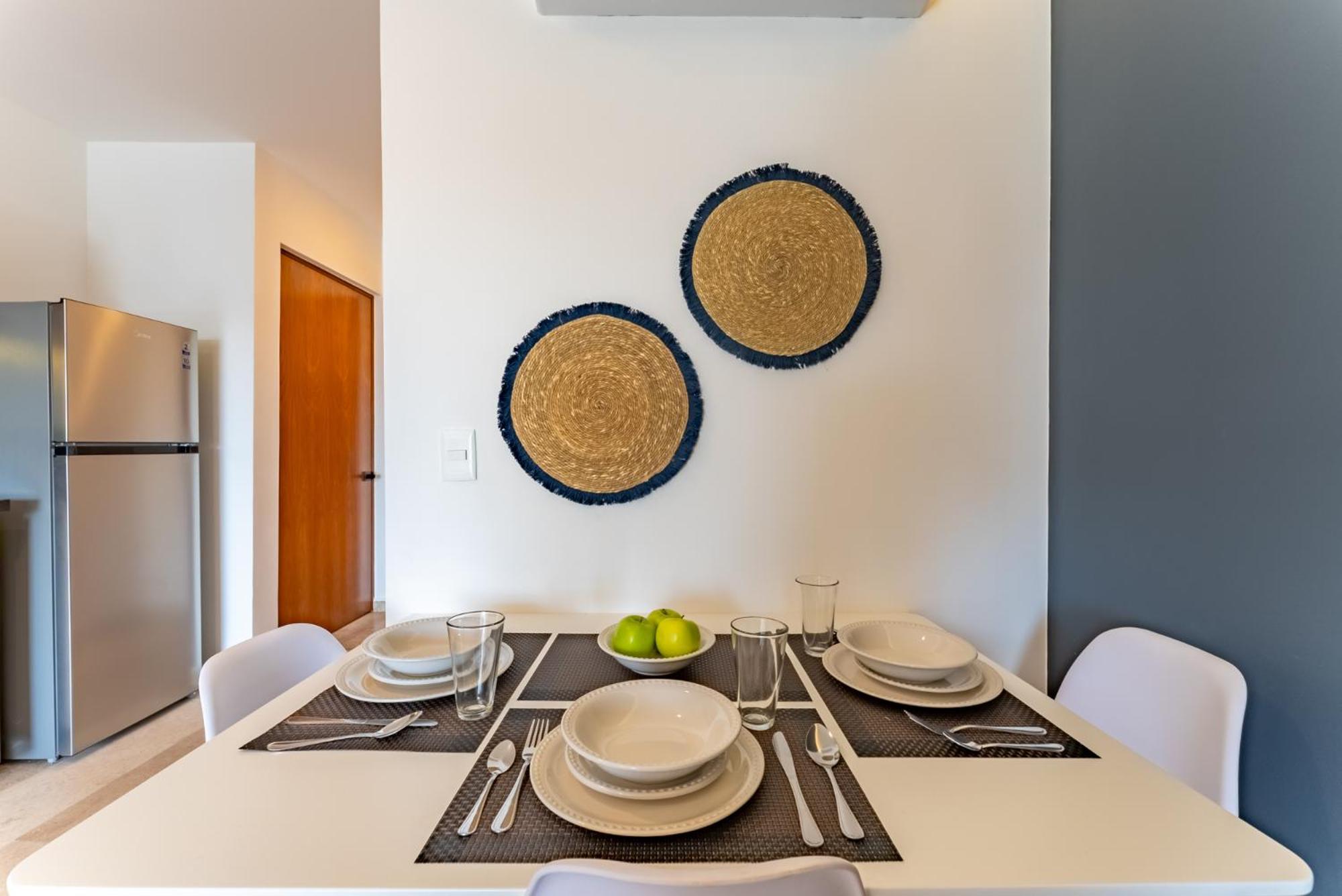 Beachside Breeze Near 5th & 38 * Playa del Carmen
