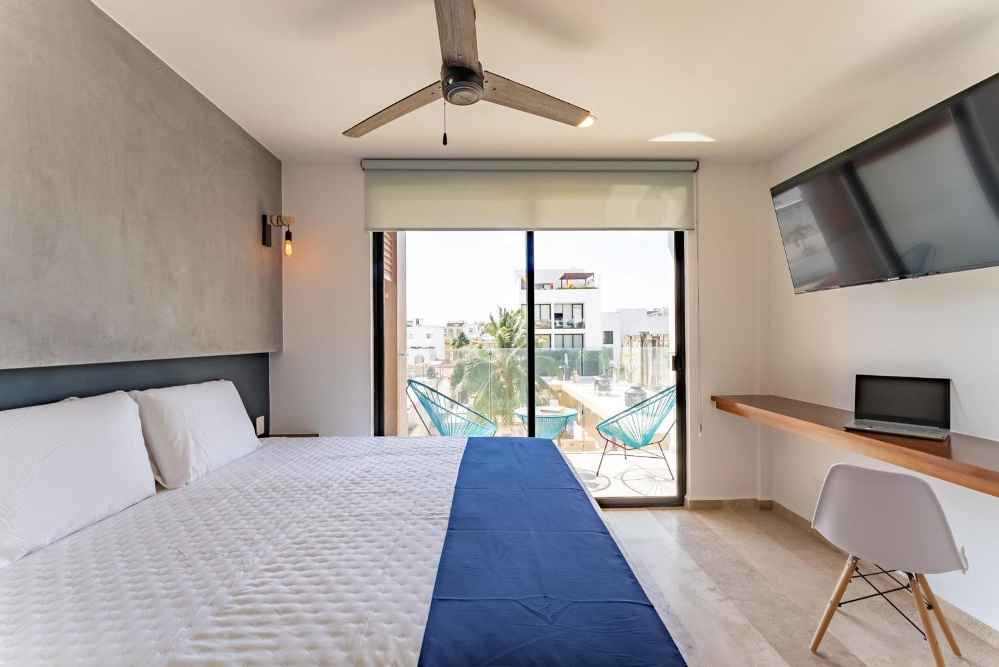 Apartment Beachside Breeze Near 5th & 38 Playa del Carmen