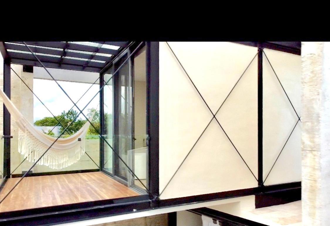 Biệt thự Glass Jungle With Amazing Views -10 Min Dt