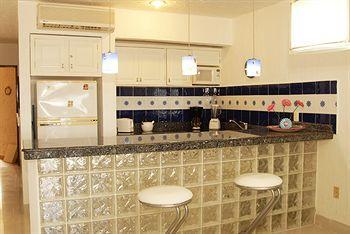 Xaman Ha Aparthotel 3*