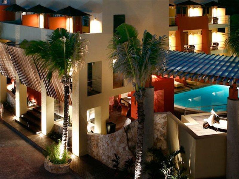 Mosquito Khách sạn 4*