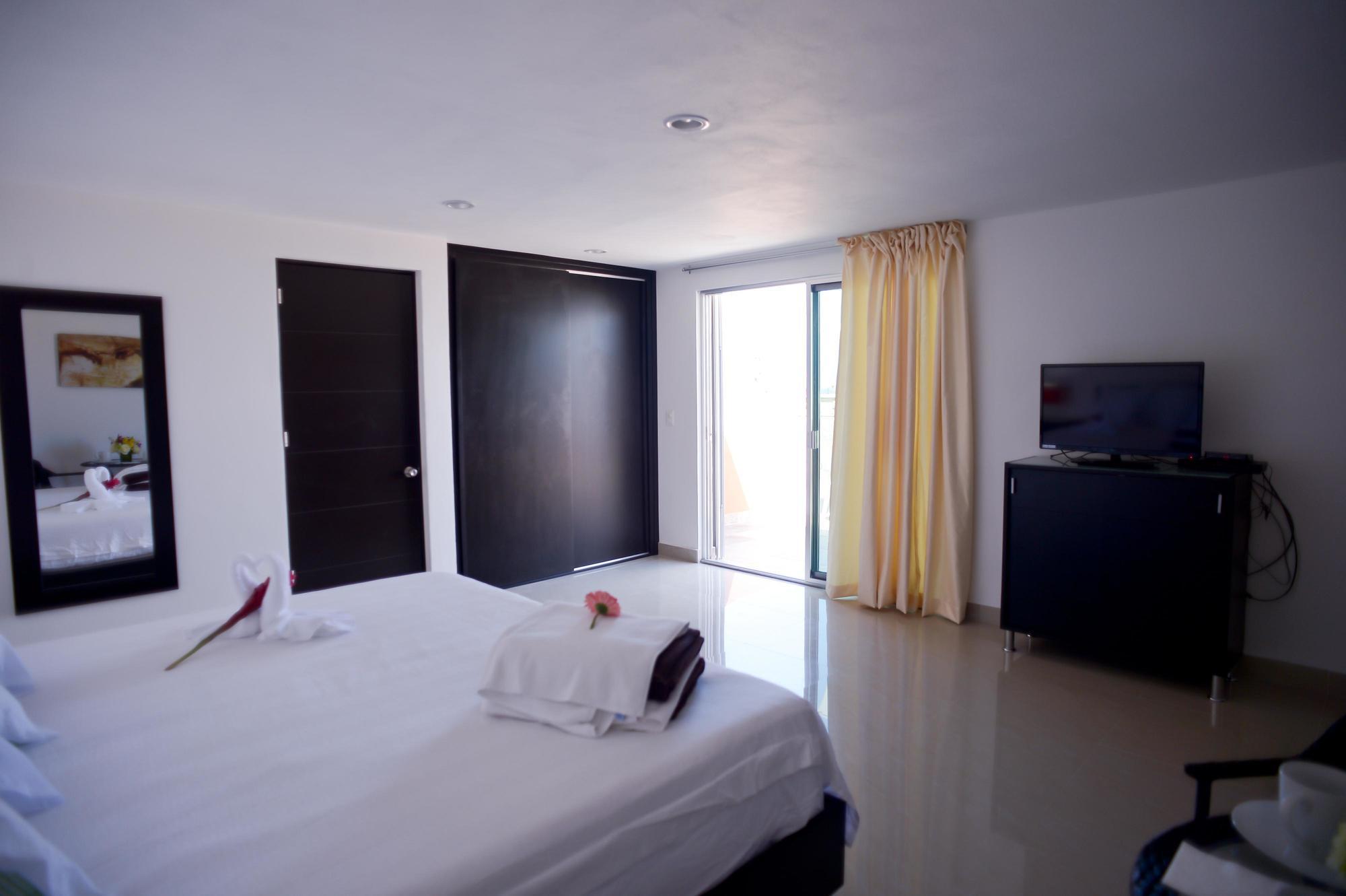Khách sạn Sunrise 42 Playa del Carmen