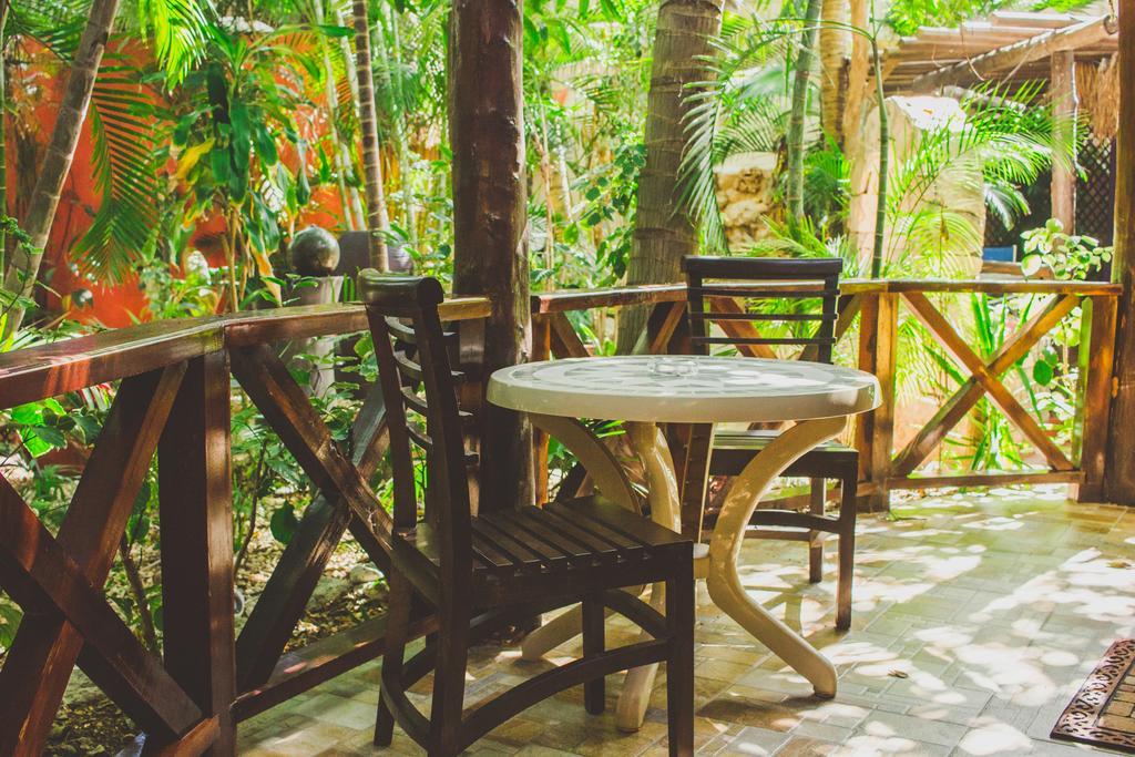Khách sạn Cocos Adults Only