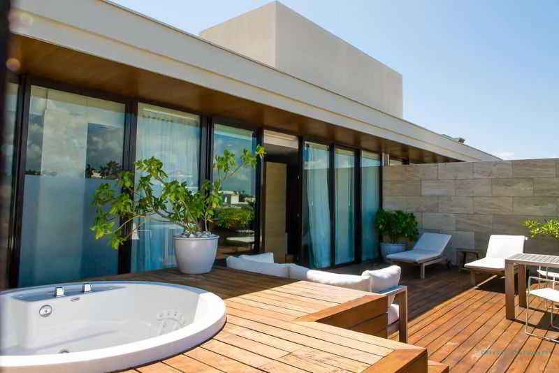 Hotel Live Aqua Boutique Resort Playa Del Carmen 5*