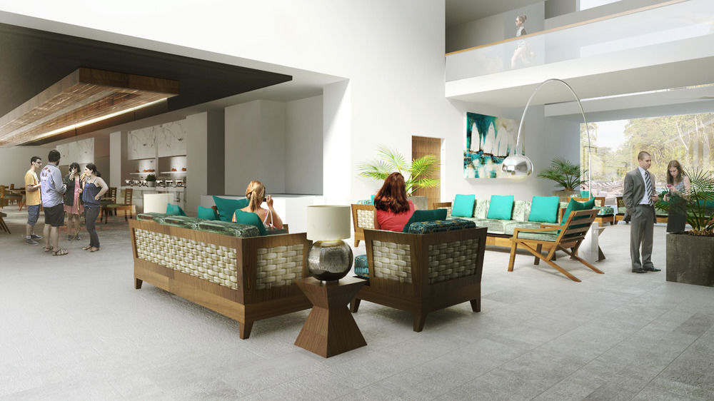 Wyndham Garden Hotel 5*