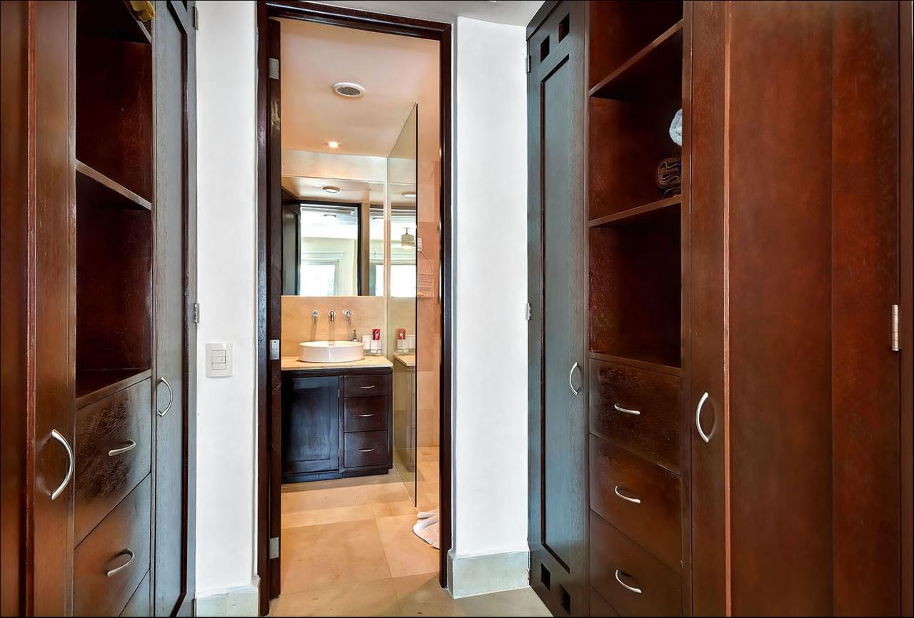 Căn hộ Luxurious & In Playa Steps From The Playa del Carmen