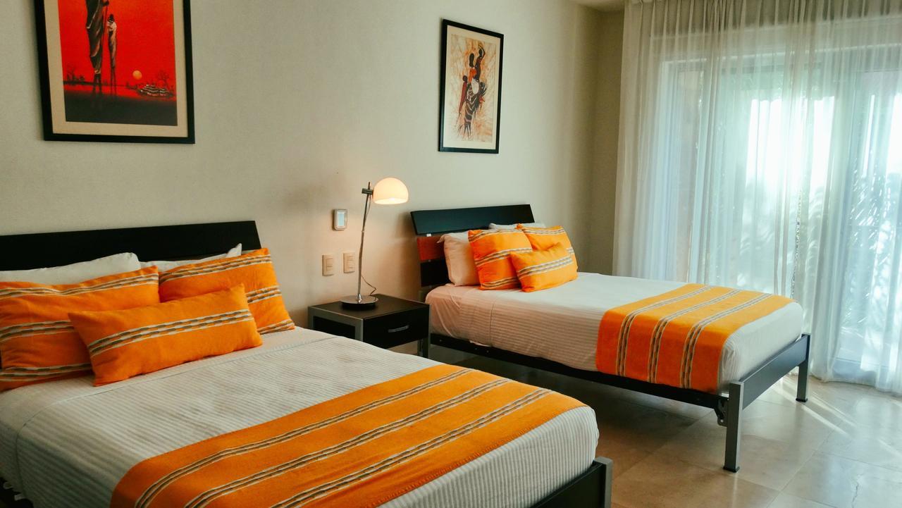 Căn hộ Luxurious & In Playa Steps From The *