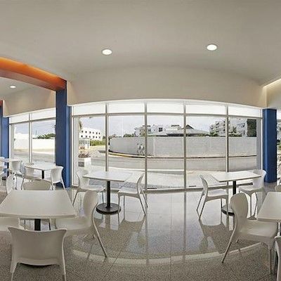Khách sạn One 3*