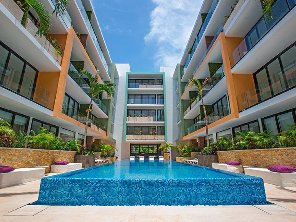The City Luxury & By Baitna 5* Playa del Carmen