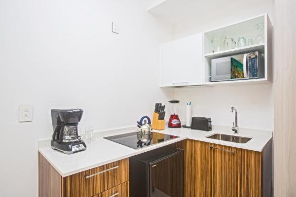The City Luxury & By Baitna Aparthotel 5*