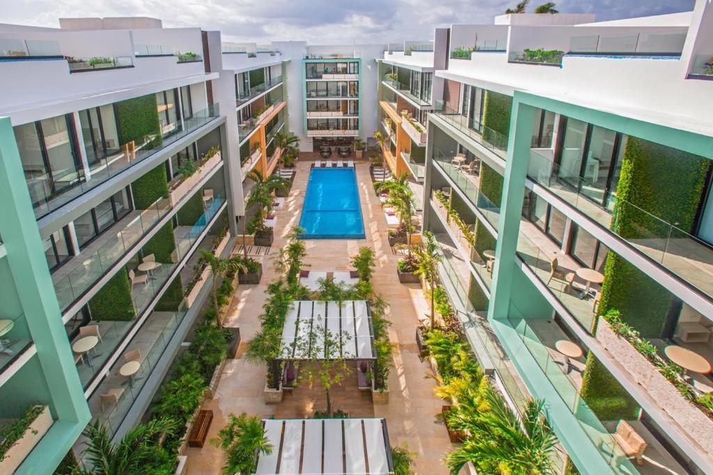 The City Luxury & By Baitna 5*