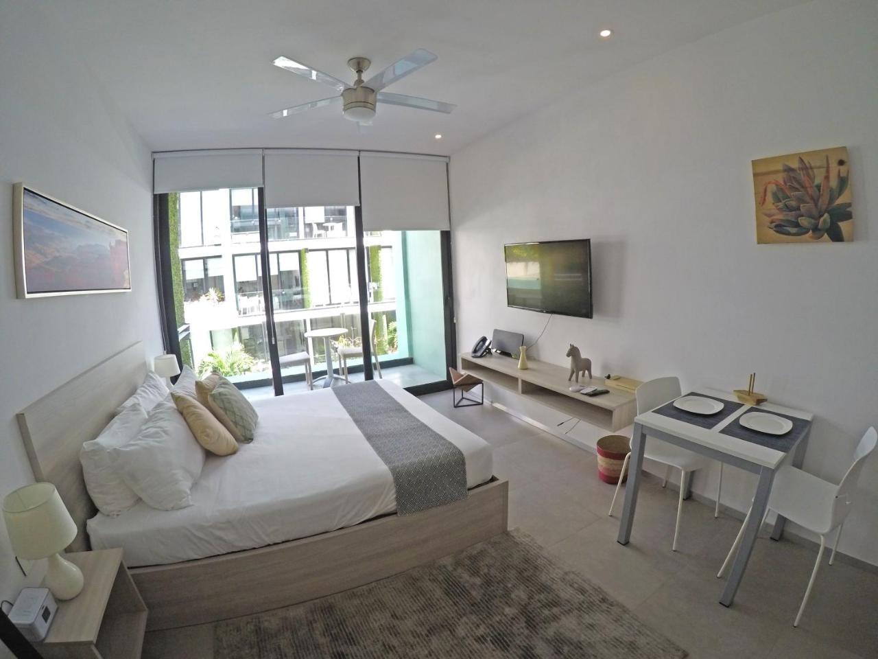 The City Luxury & By Baitna Aparthotel Playa del Carmen